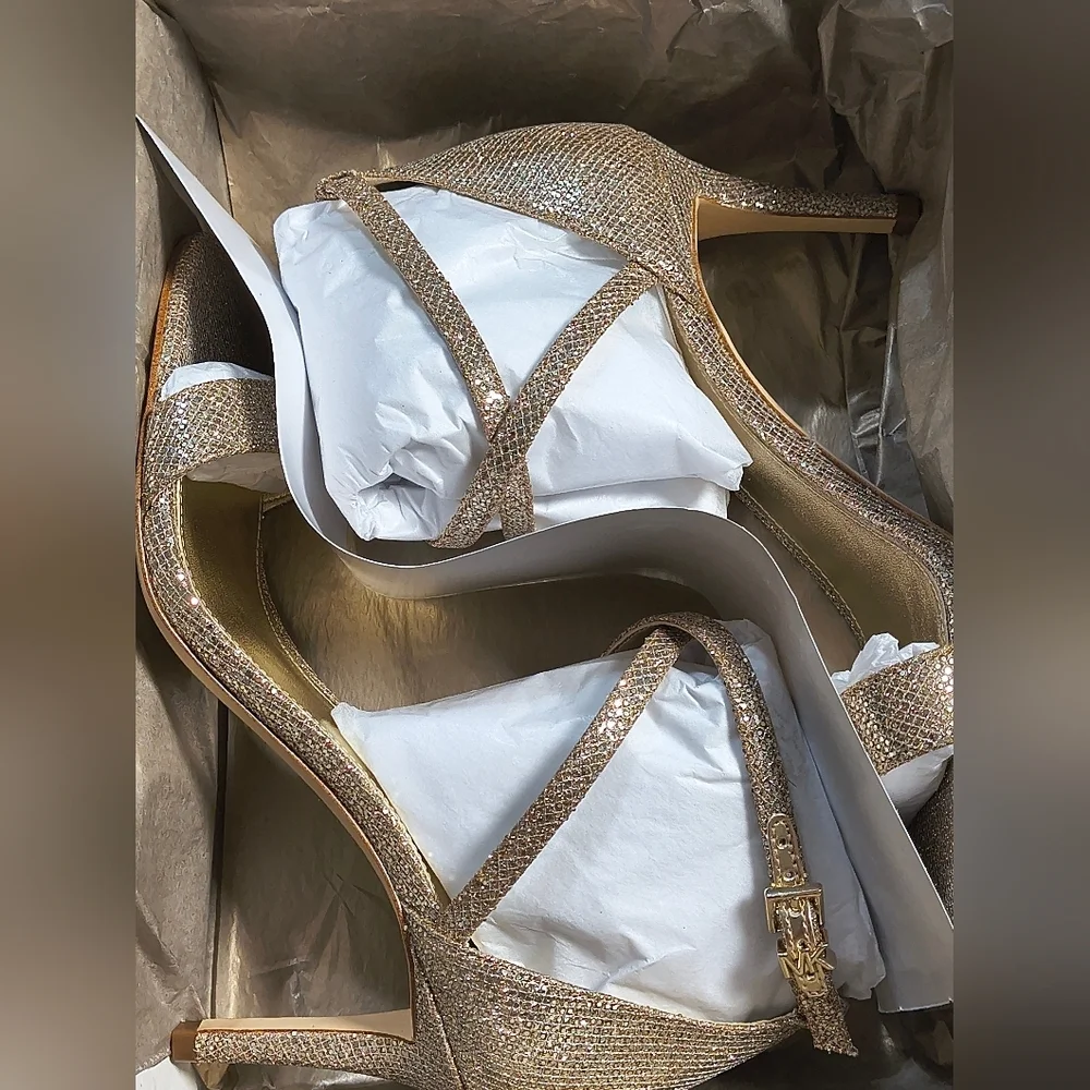 NWT Michael Kors Ava Glitter Mesh Mid Sandal - US 8.5